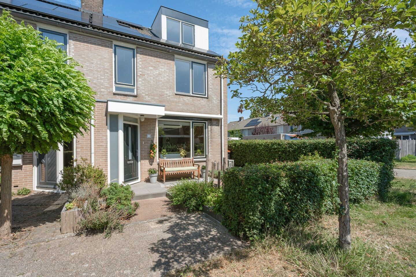 Hoekwoning te koop: Halsterveld 1, Houten
