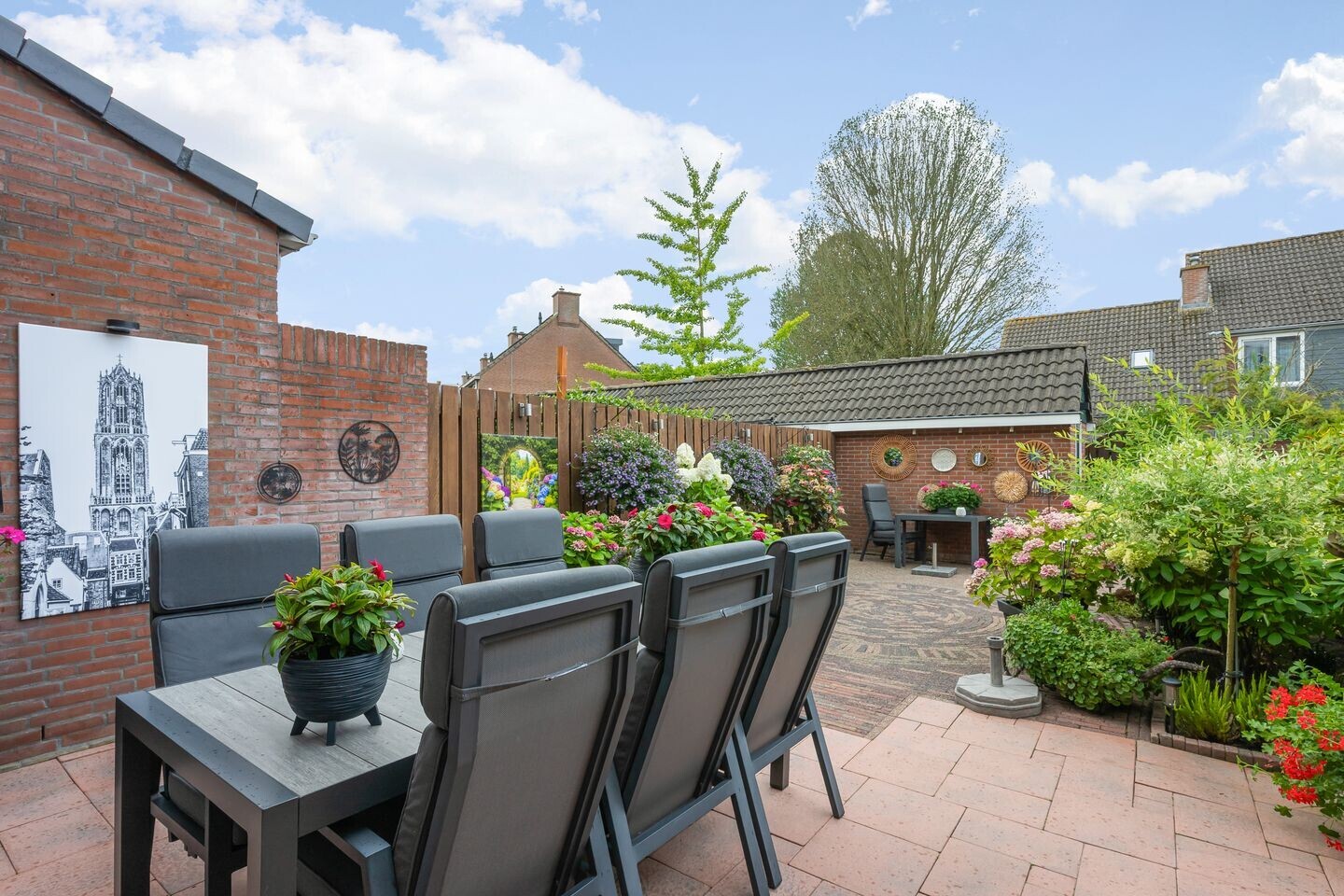Tussenwoning te koop: Salamandersloot 10, Houten