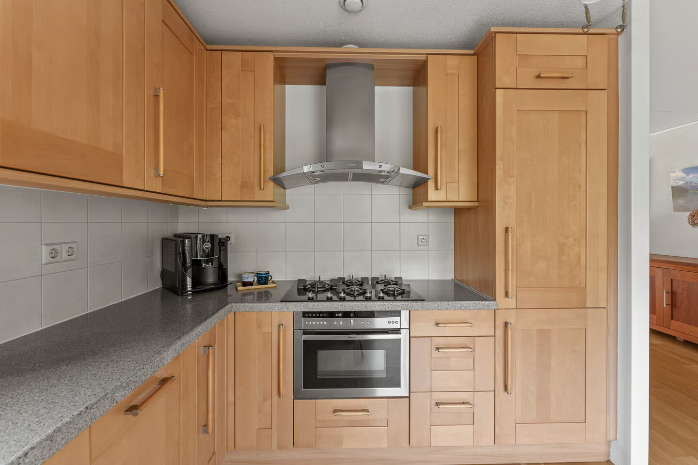 Tussenwoning te koop: Koningsspoor 11, Houten