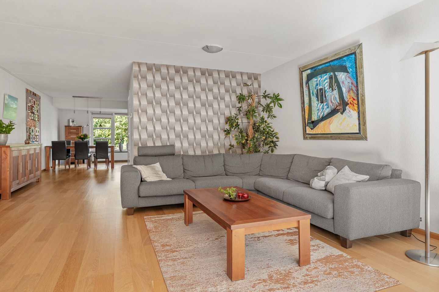 Tussenwoning te koop: Koningsspoor 11, Houten