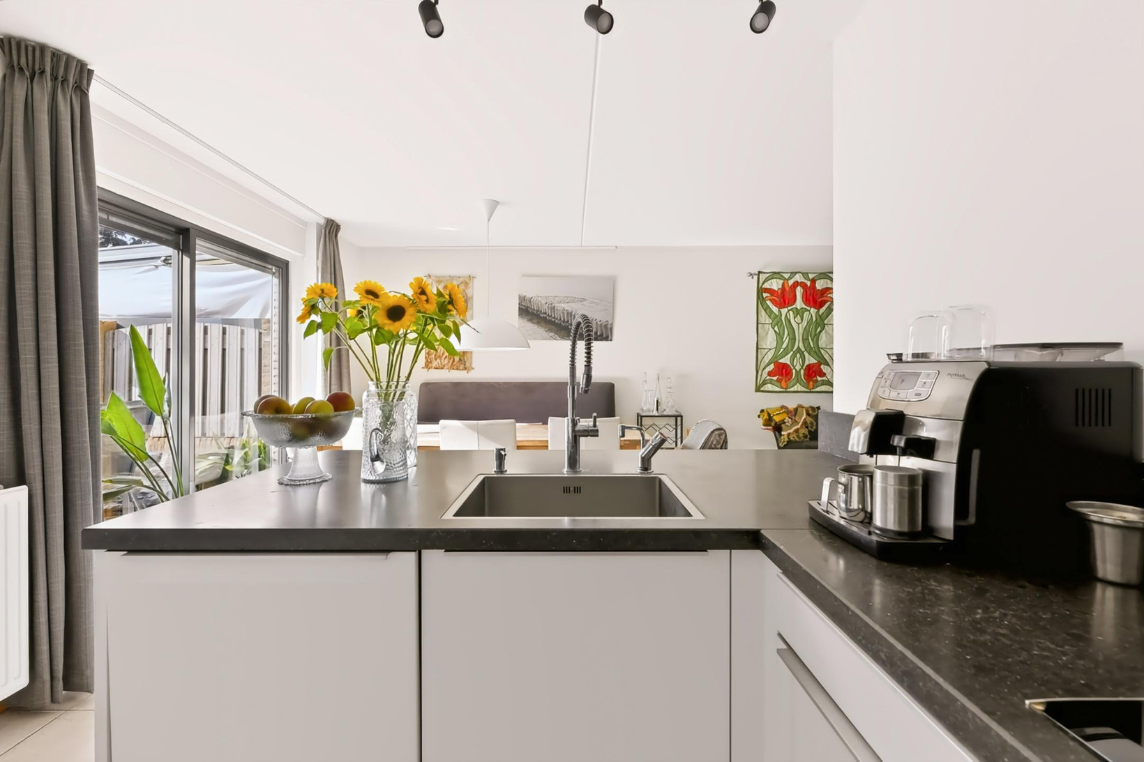 Tussenwoning te koop: Toendrameer 44, Houten