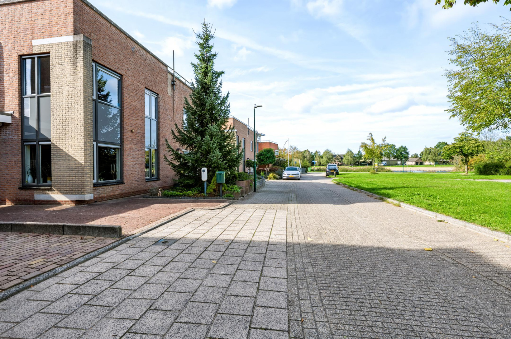 Tussenwoning te koop: Toendrameer 44, Houten