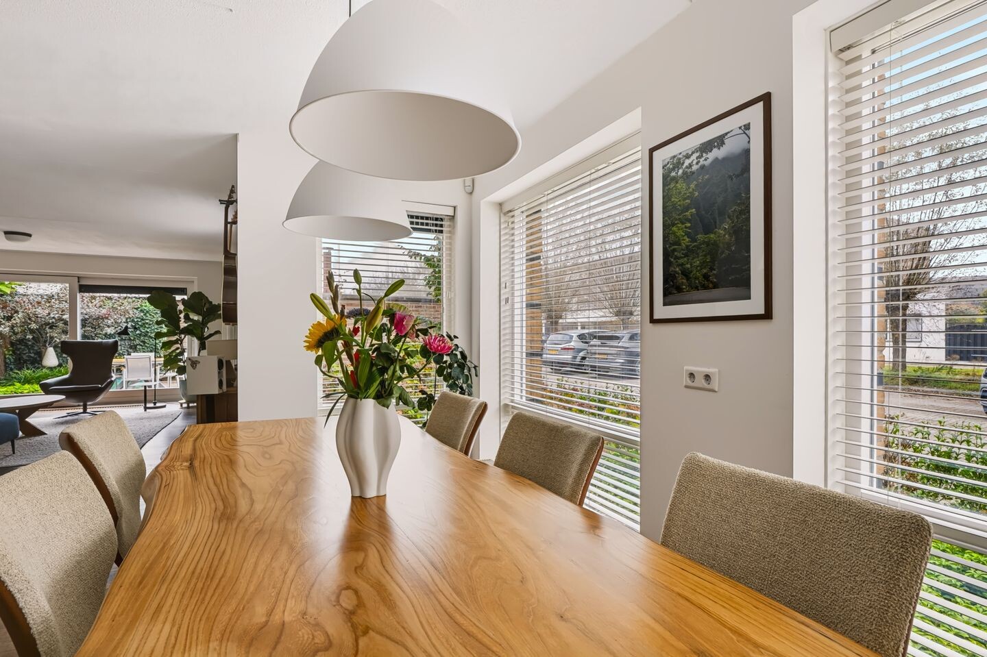 Hoekwoning te koop: Fluweelmos 1, Houten