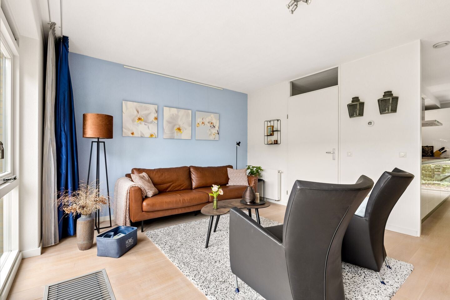 Hoekwoning te koop: Bladmos 50, Houten