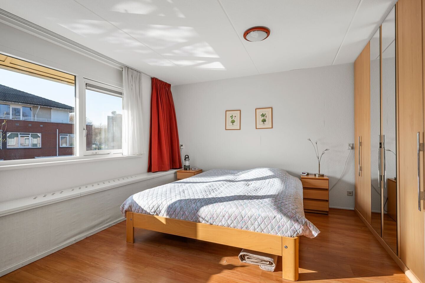 Hoekwoning te koop: Standenland 10, Houten