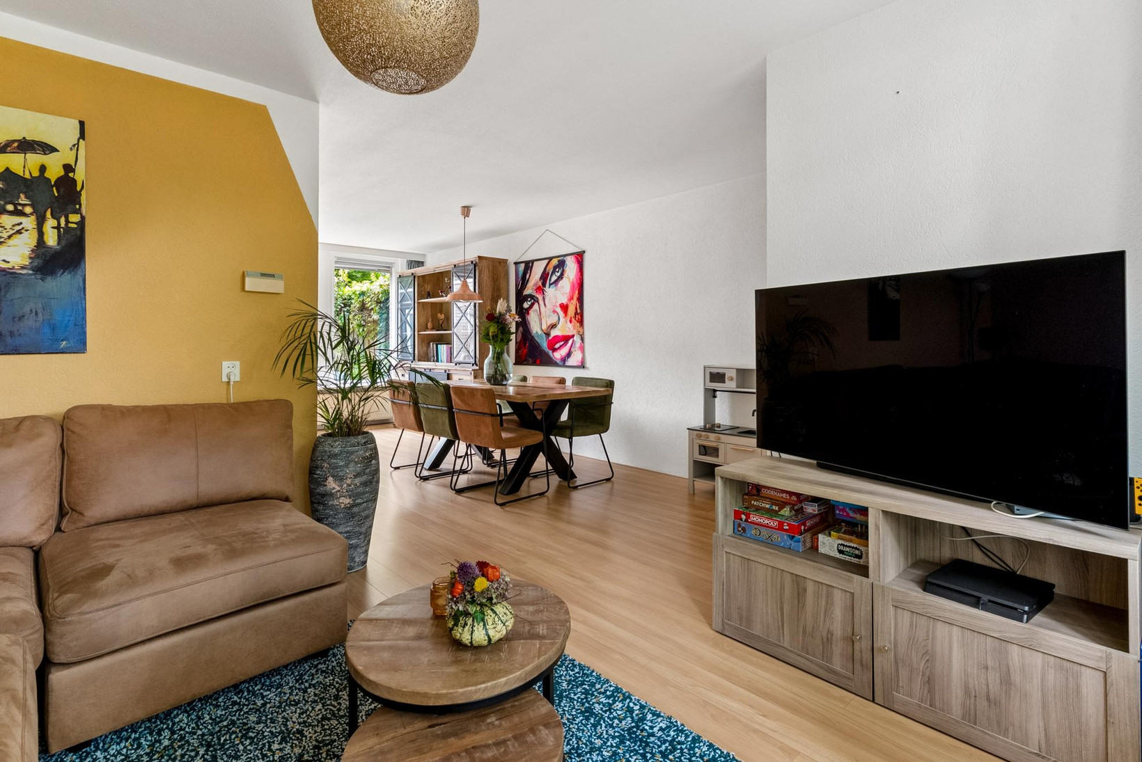 Tussenwoning te koop: Timmermansgilde 8, Houten