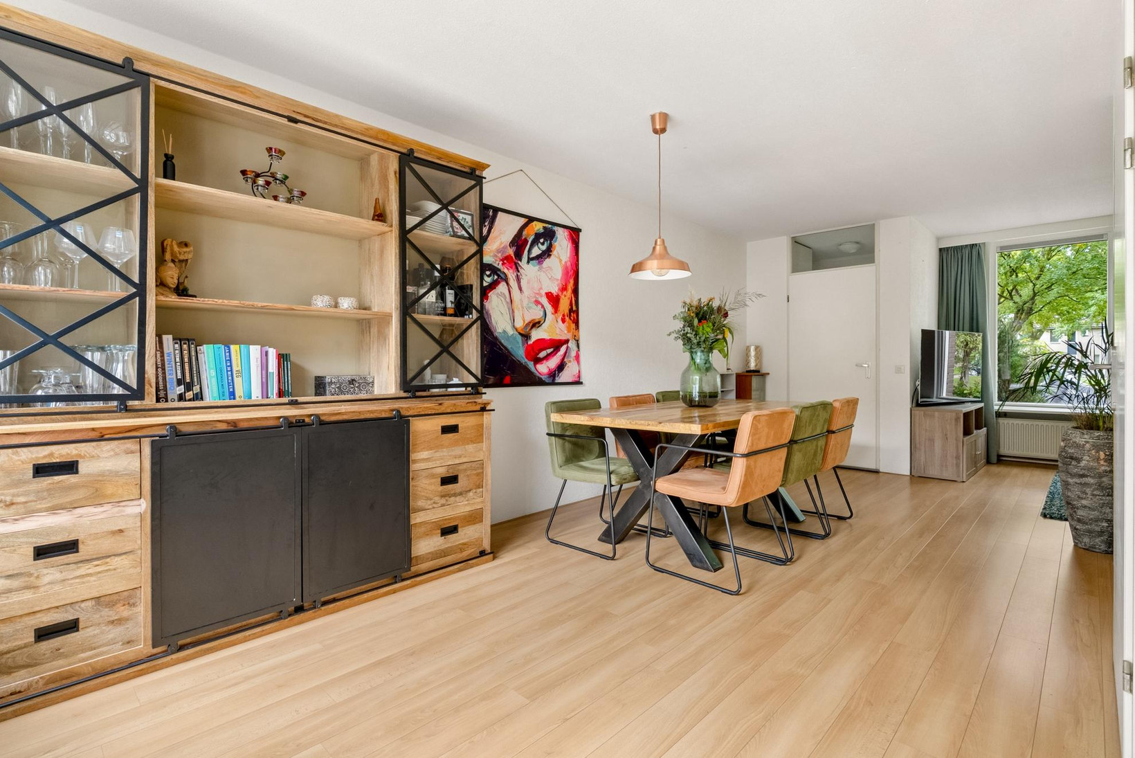 Tussenwoning te koop: Timmermansgilde 8, Houten