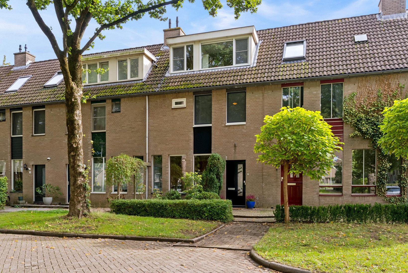 Tussenwoning te koop: Timmermansgilde 8, Houten