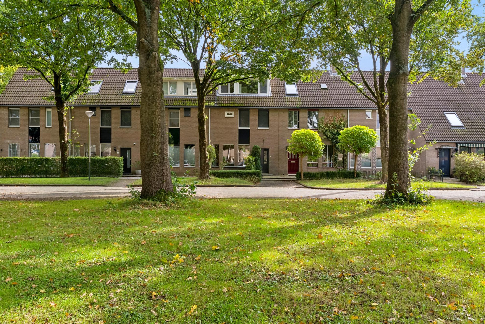 Tussenwoning te koop: Timmermansgilde 8, Houten