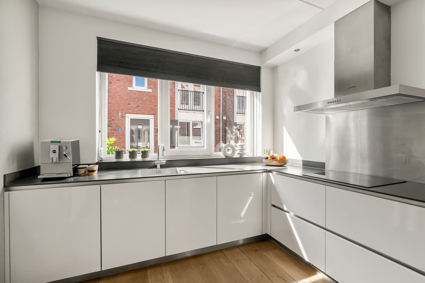 Tussenwoning te koop: Via Tunica 3, Houten
