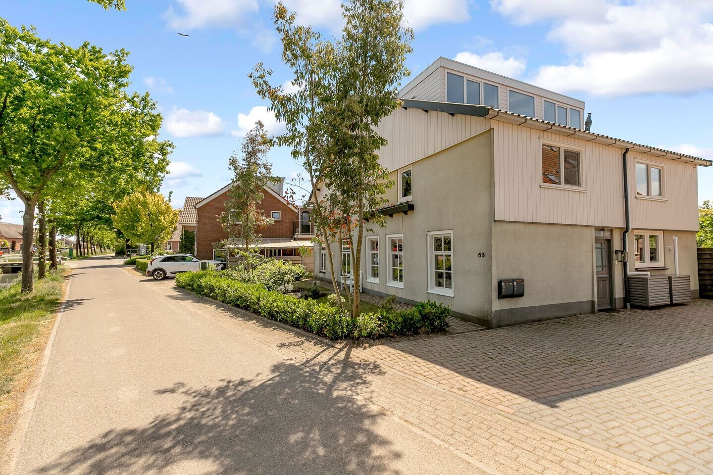 Twee-onder-één-kap te koop: Overeind 53, Schalkwijk