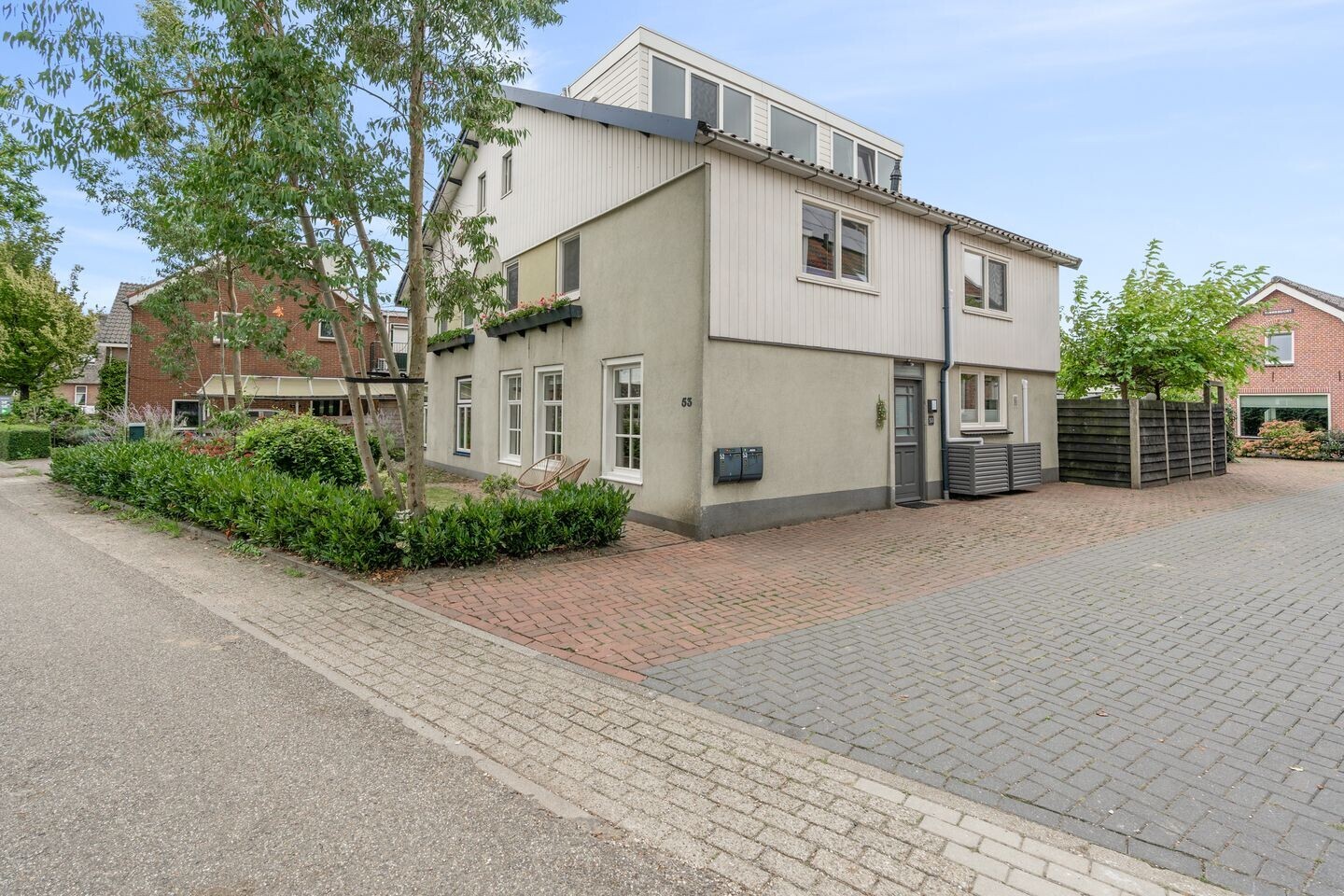 Twee-onder-één-kap te koop: Overeind 53, Schalkwijk