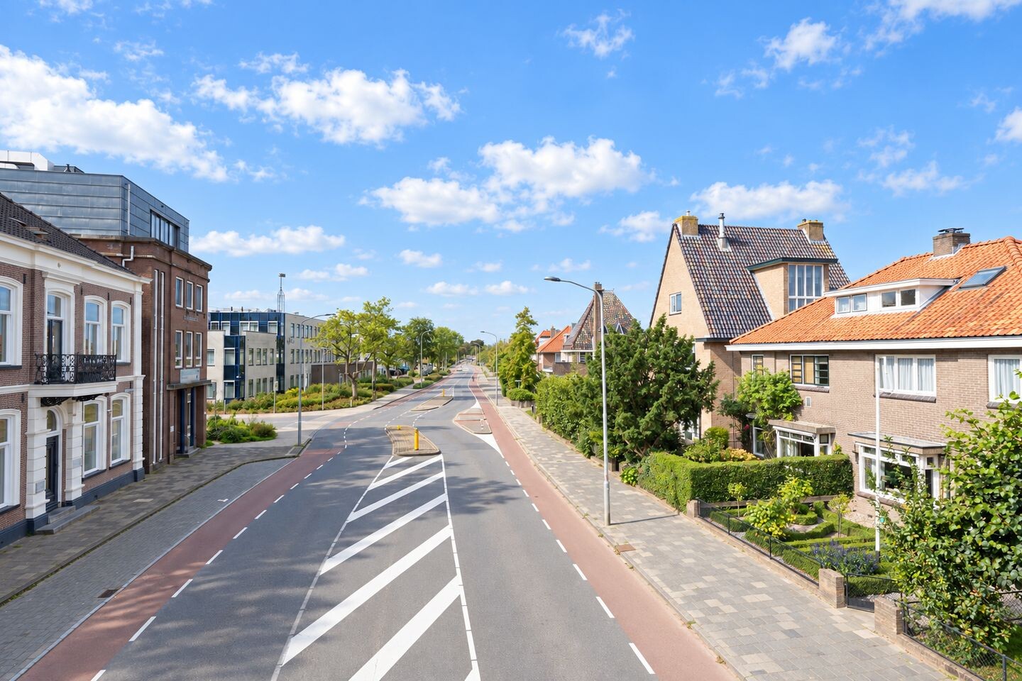 Tussenwoning te koop: Prinses Beatrixlaan 13, Tiel