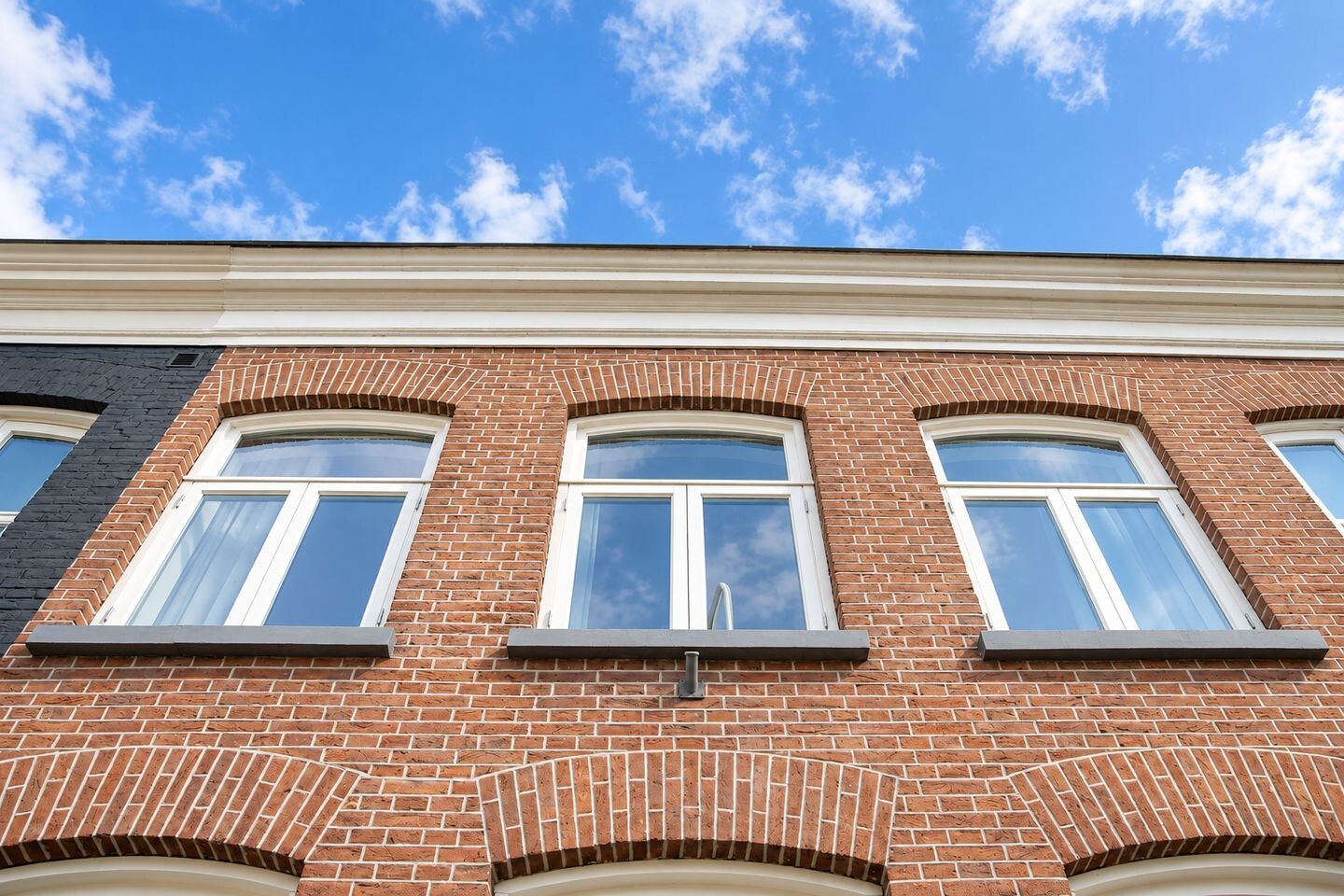Tussenwoning te koop: Prinses Beatrixlaan 13, Tiel