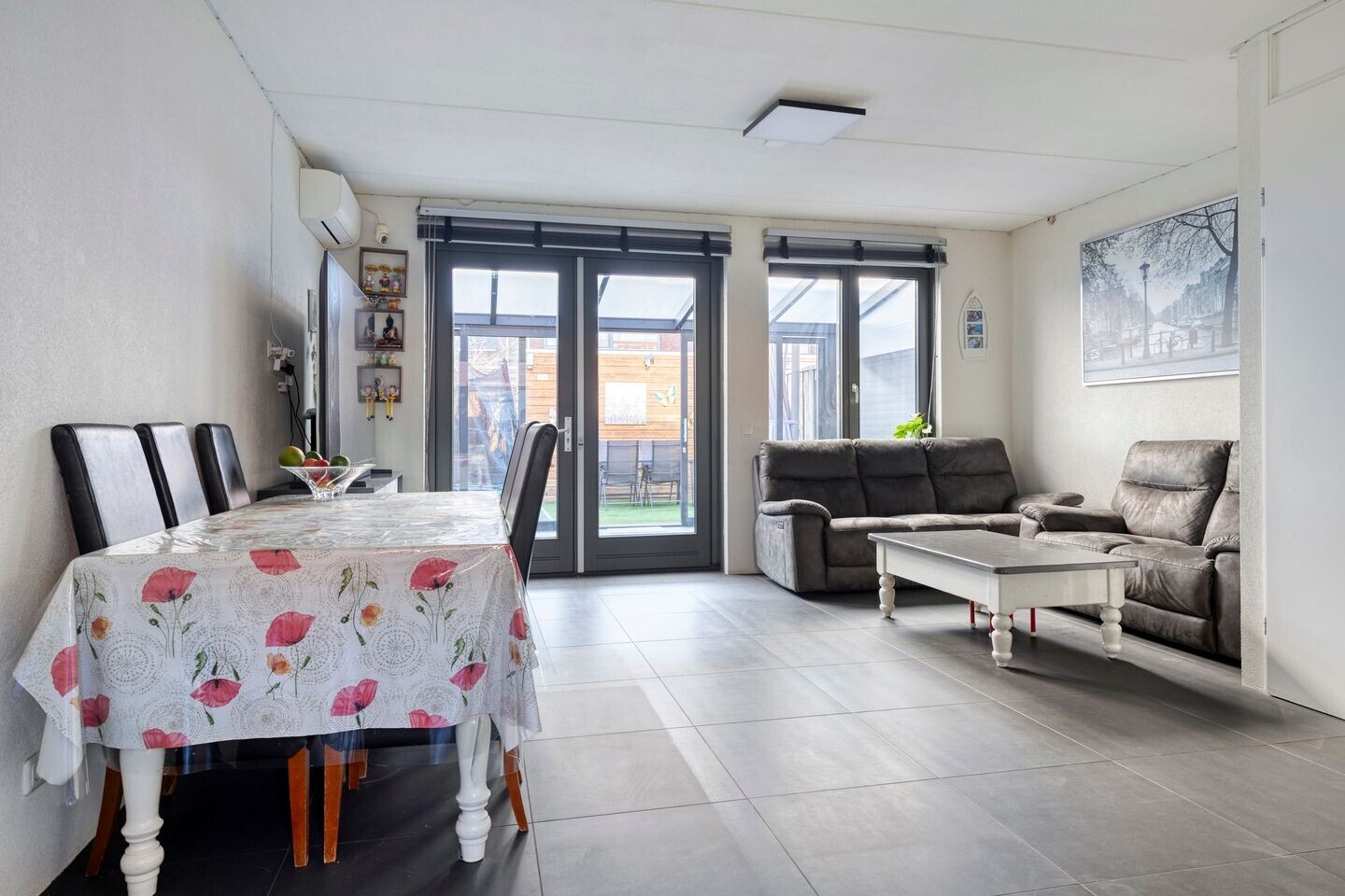 Tussenwoning te koop: Roosjestin 18, Tiel