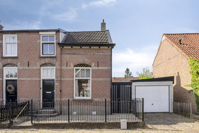 Mr. A. Pijn. 9