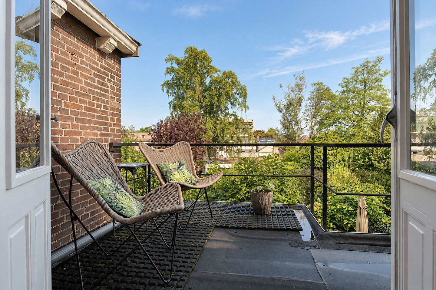 Tussenwoning te koop: Konijnenwal 16, Tiel
