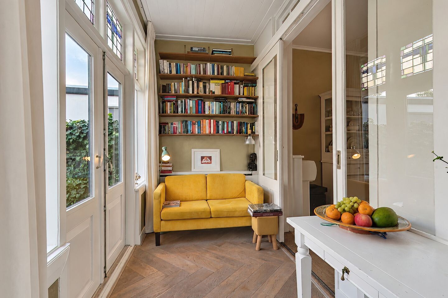 Tussenwoning te koop: Konijnenwal 16, Tiel