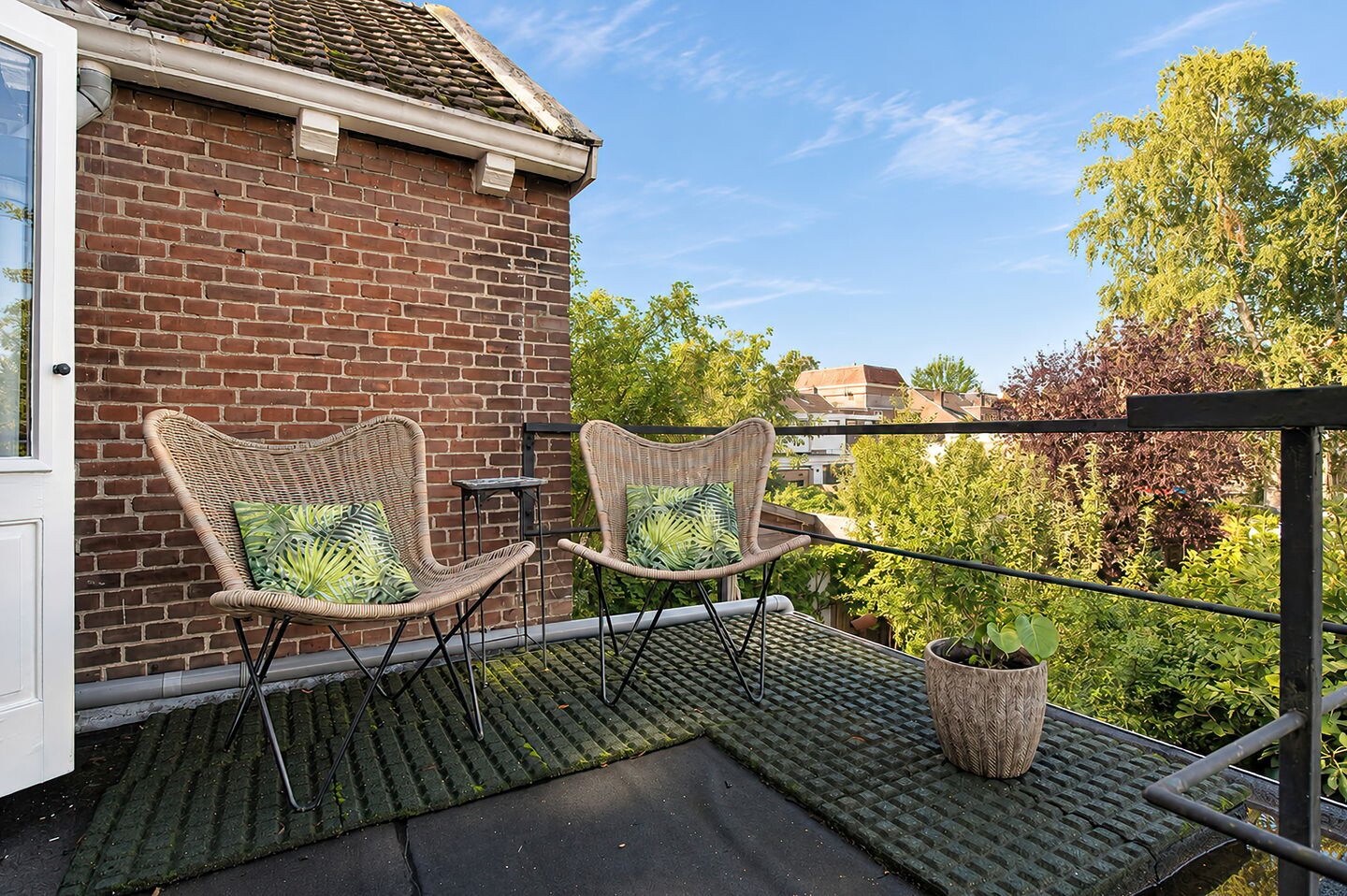 Tussenwoning te koop: Konijnenwal 16, Tiel
