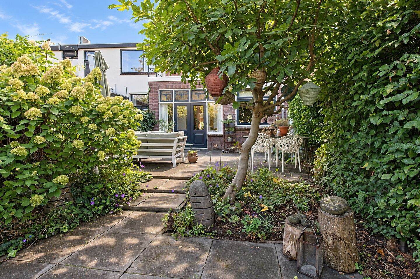 Tussenwoning te koop: Konijnenwal 16, Tiel