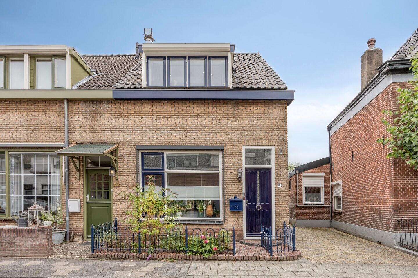 Hoekwoning te koop: Hoveniersweg 80, Tiel
