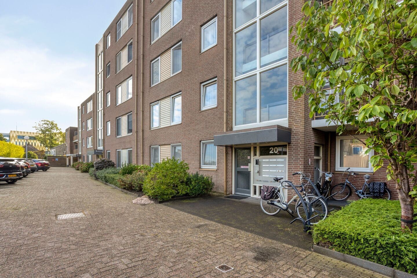 Appartement te koop: Nieuwe Tielseweg 20-13, Tiel