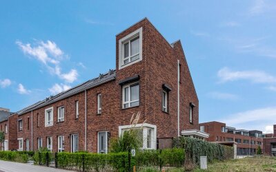 Nieuwe Tiel. 92
