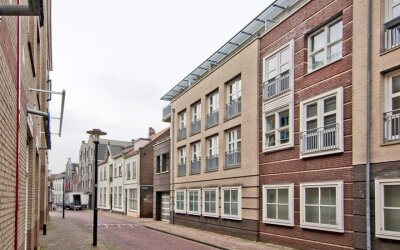 Damstraat 40