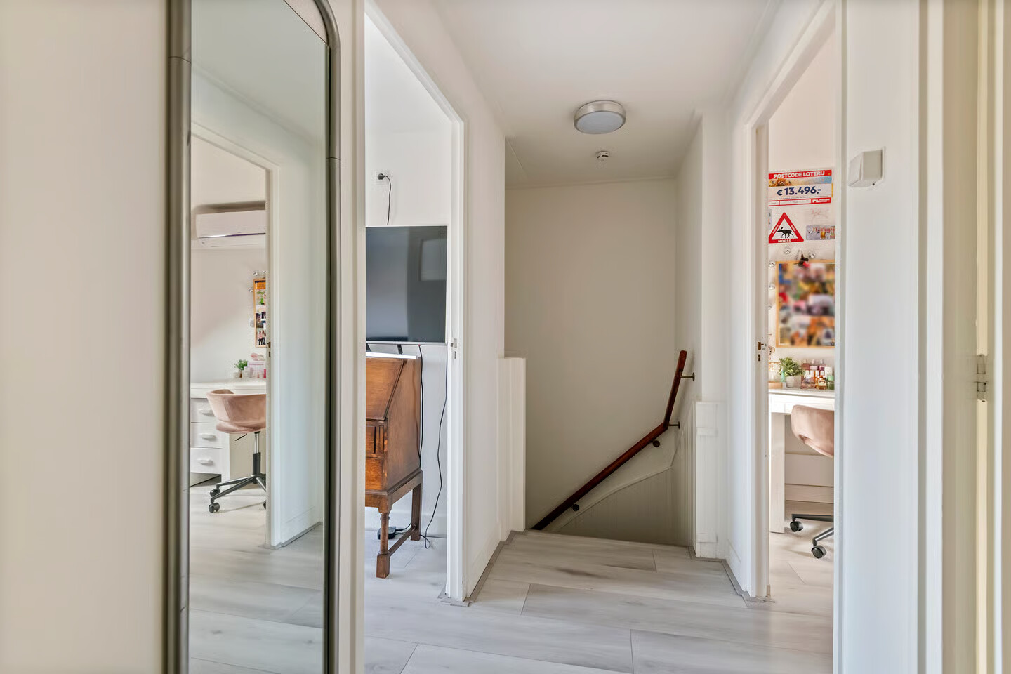 Tussenwoning te koop: St. Walburgbuitensingel 42, Tiel