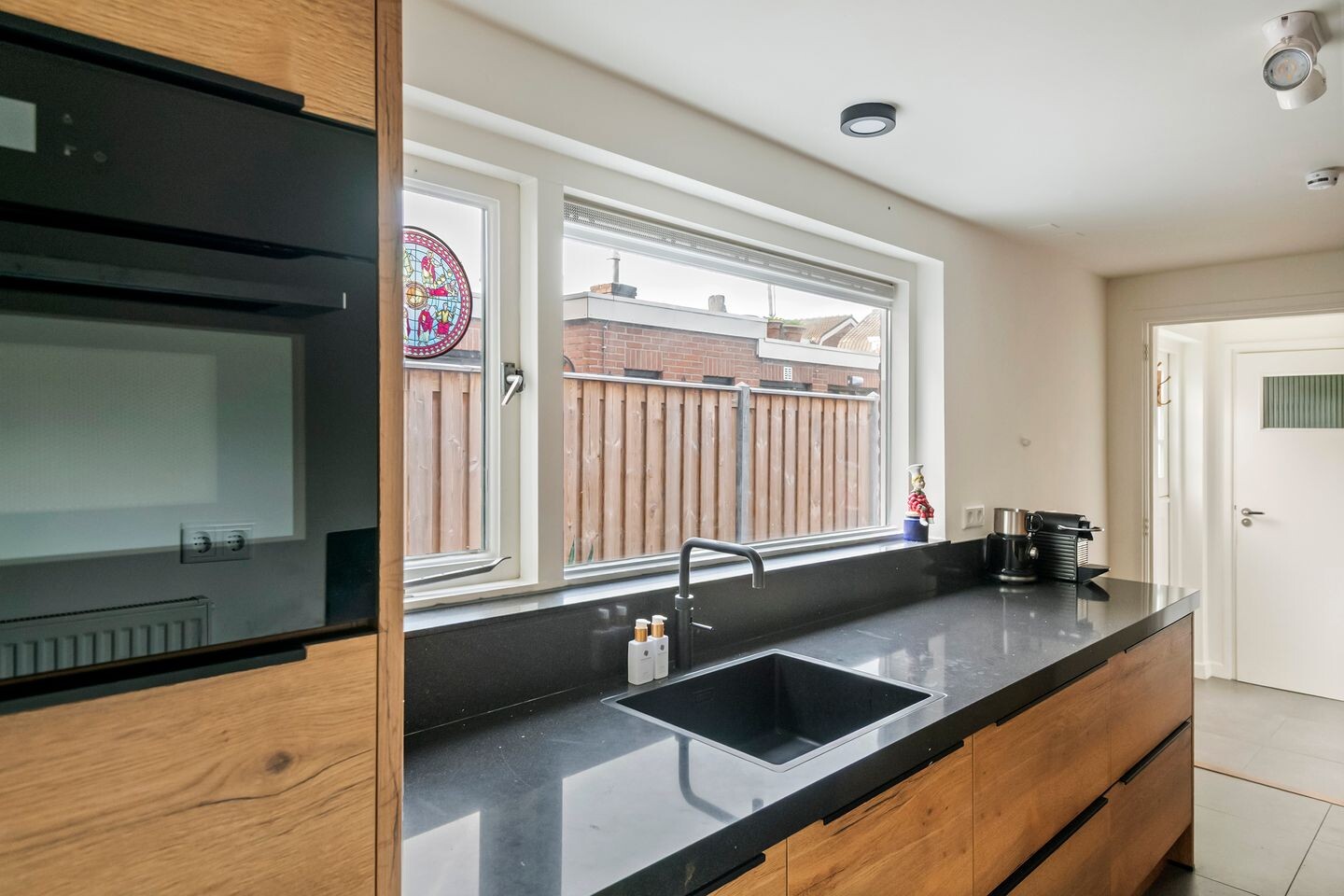 Tussenwoning te koop: St. Walburgbuitensingel 42, Tiel