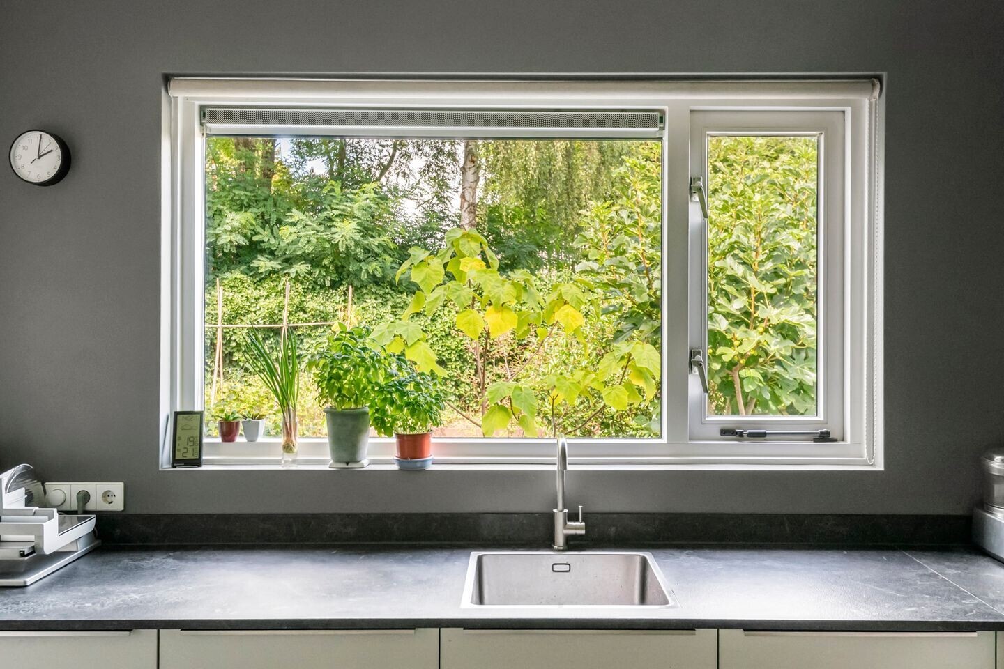 Hoekwoning te koop: Lingedijk 56, Tiel