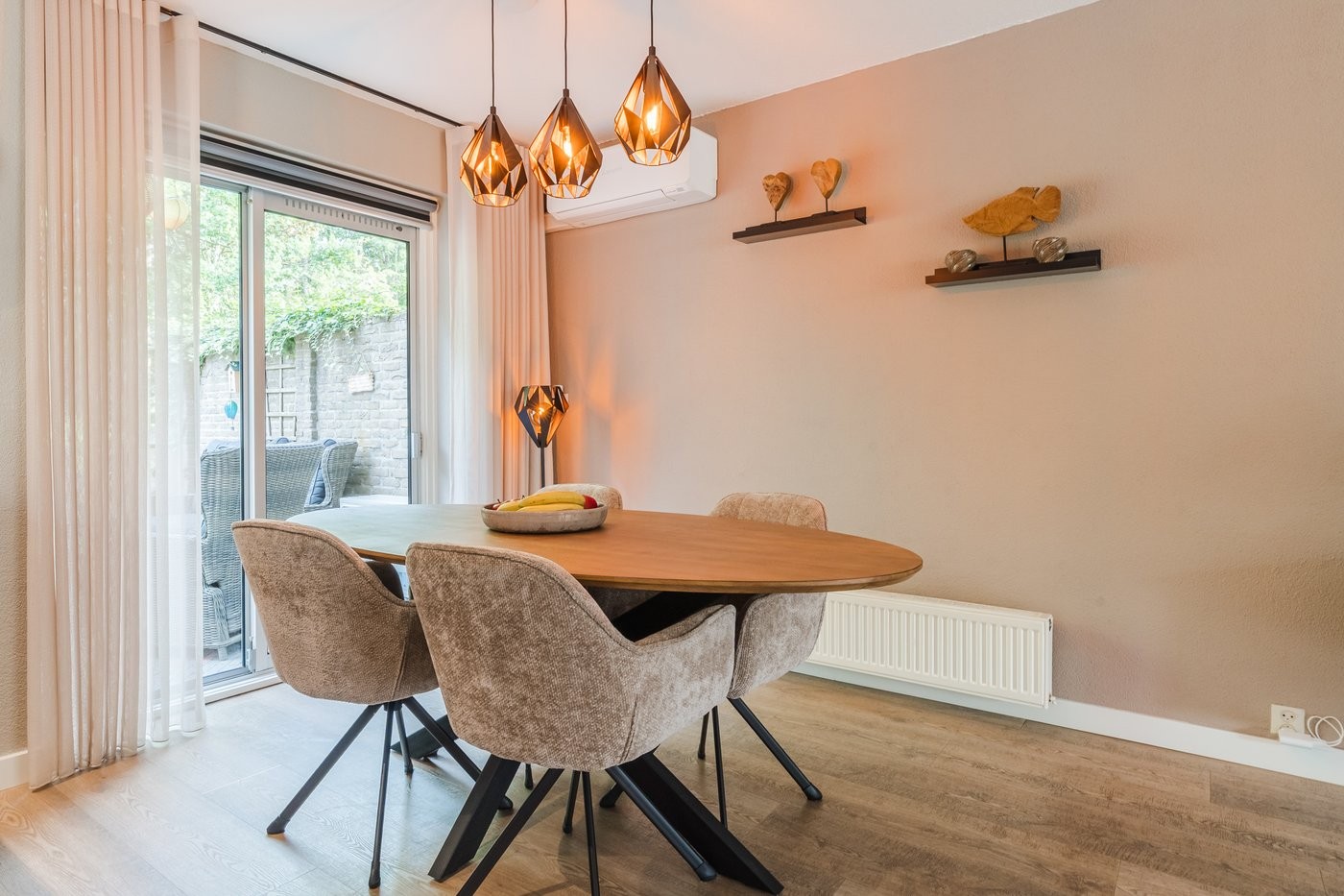 Tussenwoning te koop: de Hulk 16, Tiel