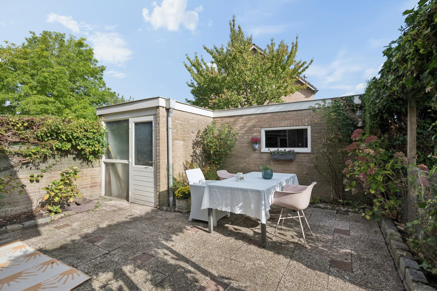 Hoekwoning te koop: Boerhaavelaan 48, Tiel