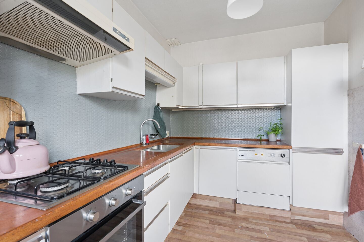 Hoekwoning te koop: Boerhaavelaan 48, Tiel