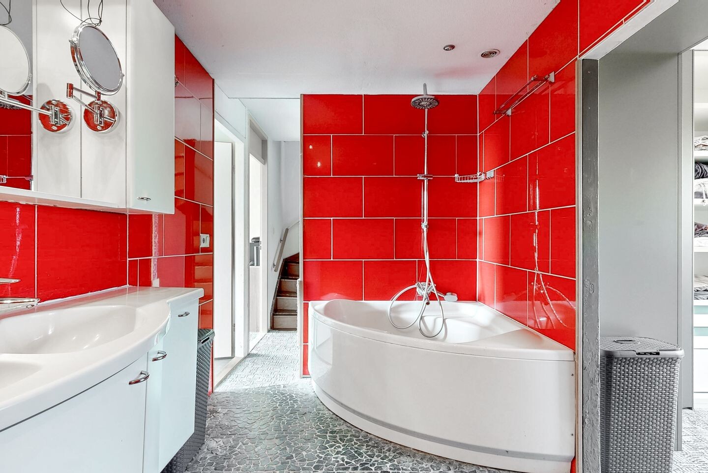 Hoekwoning te koop: De Hennepe 301, Tiel