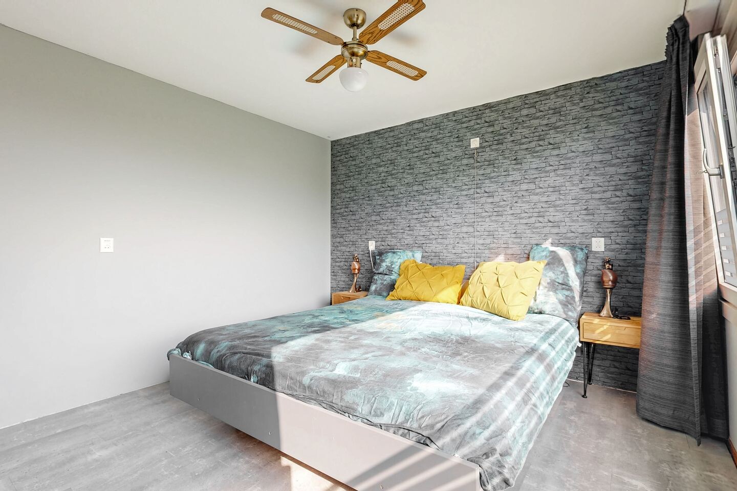 Hoekwoning te koop: De Hennepe 301, Tiel