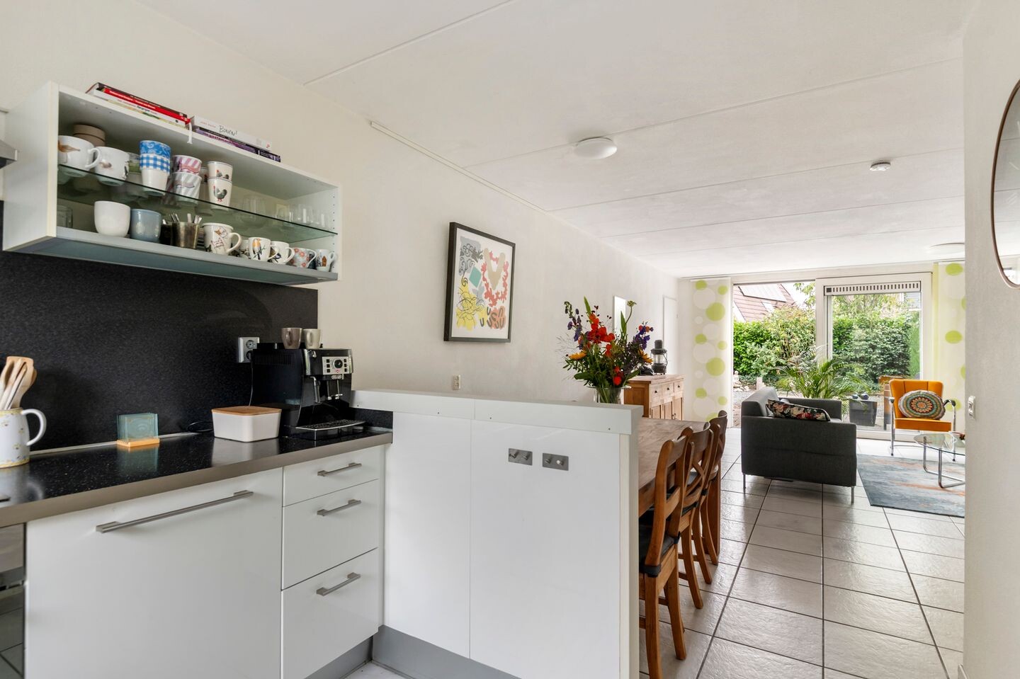 Tussenwoning te koop: Paulus Potterstraat 46, Tiel