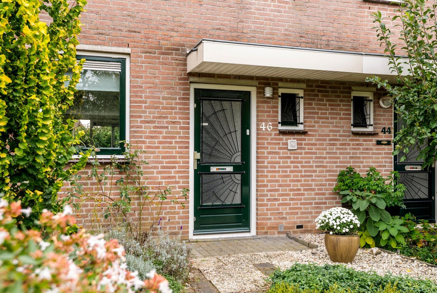 Tussenwoning te koop: Paulus Potterstraat 46, Tiel