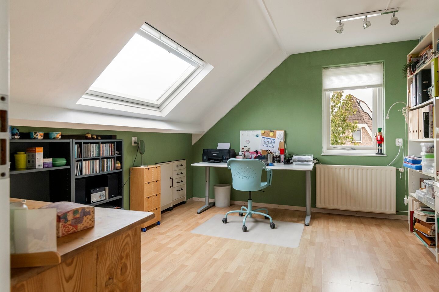 Tussenwoning te koop: Paulus Potterstraat 46, Tiel