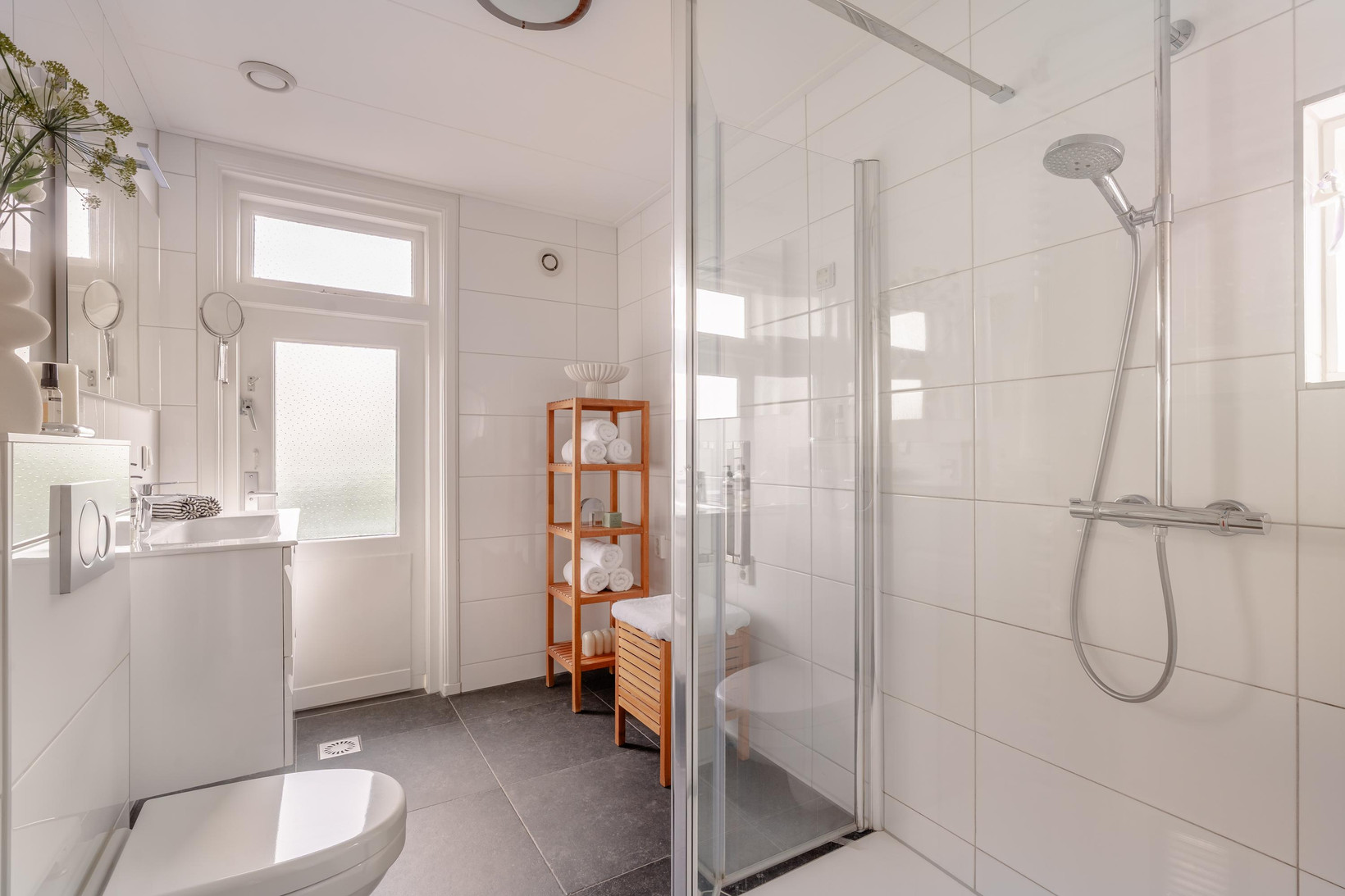 Vrijstaande woning te koop: Grotebrugse Grintweg 101A, Tiel