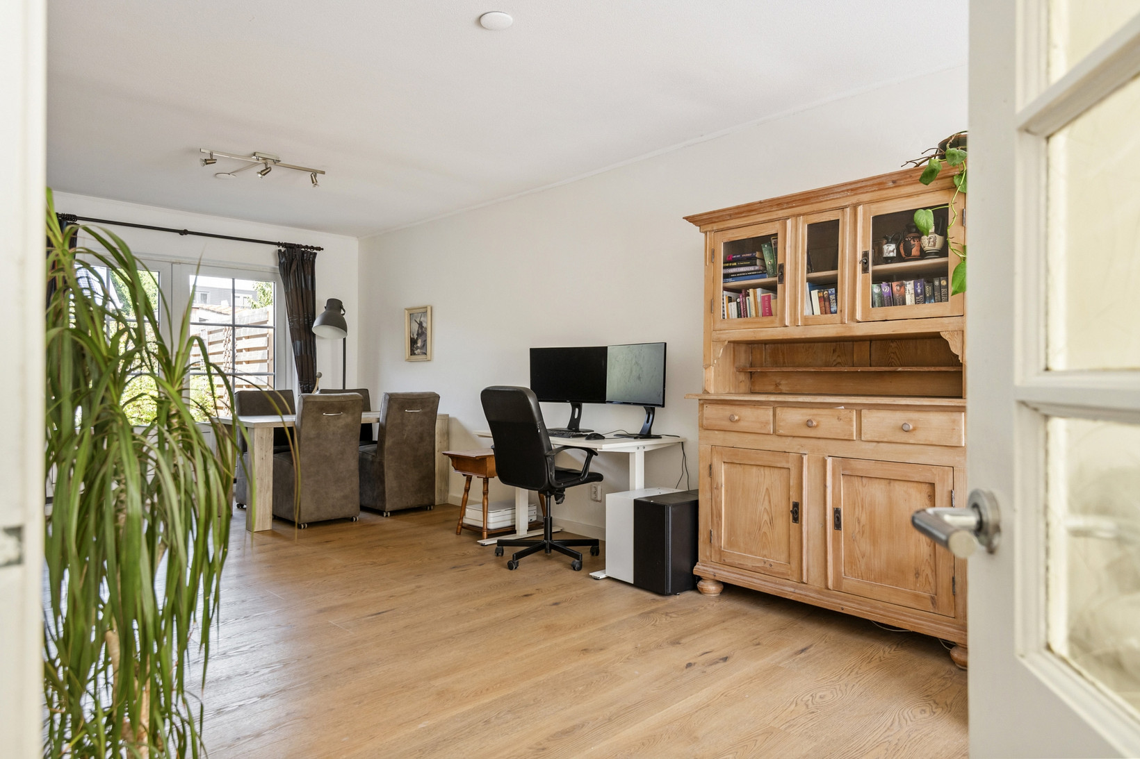 Hoekwoning te koop: Nachtegaallaan 59, Tiel