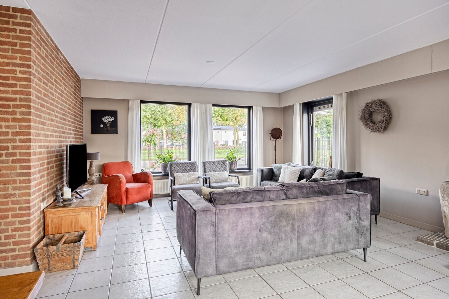Vrijstaande woning te koop: Latensteinse Rondweg 2, Tiel