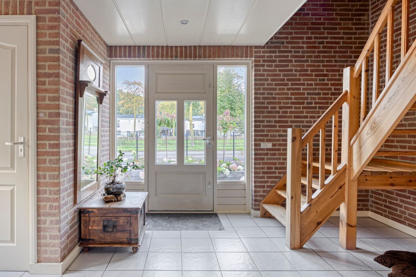 Vrijstaande woning te koop: Latensteinse Rondweg 2, Tiel