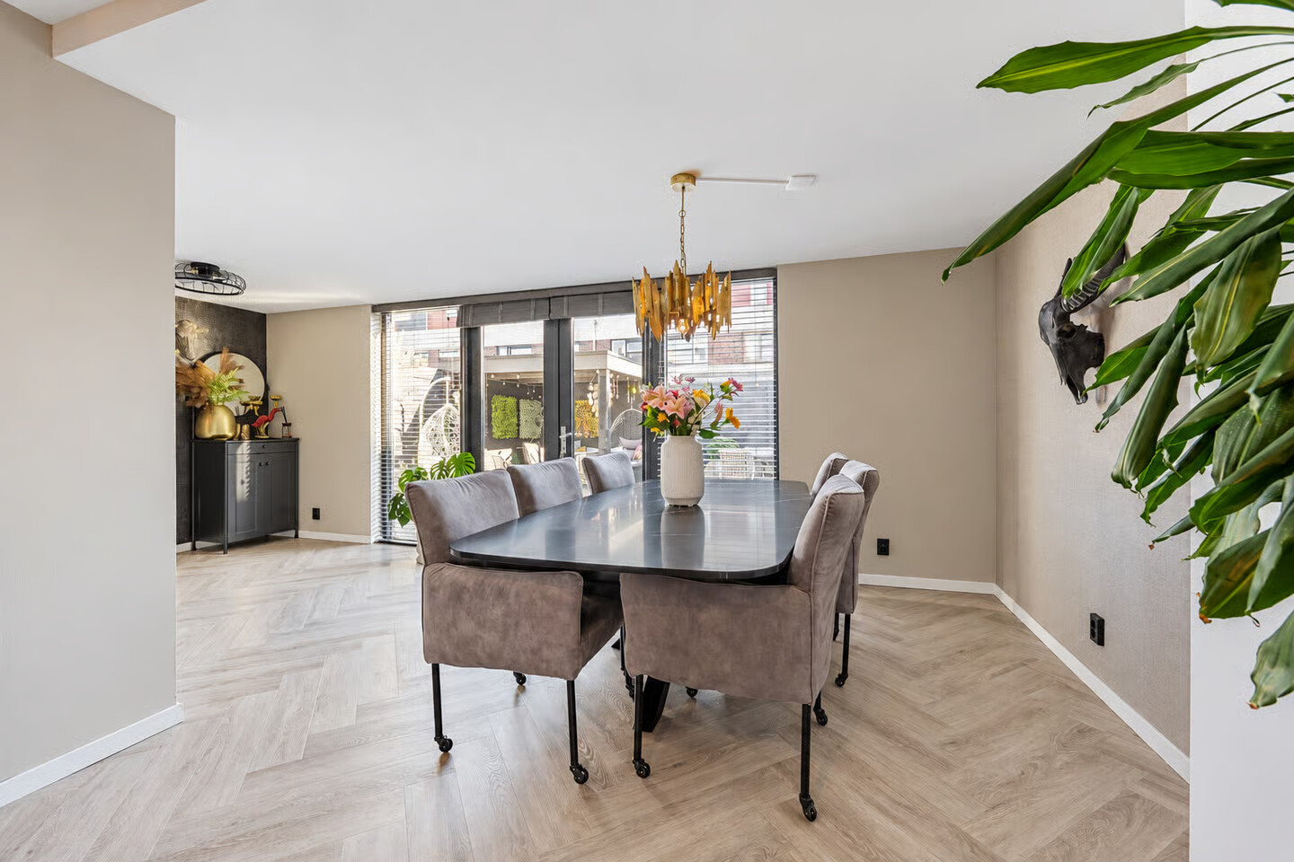Hoekwoning te koop: Twaalf Apostelen 2, Tiel