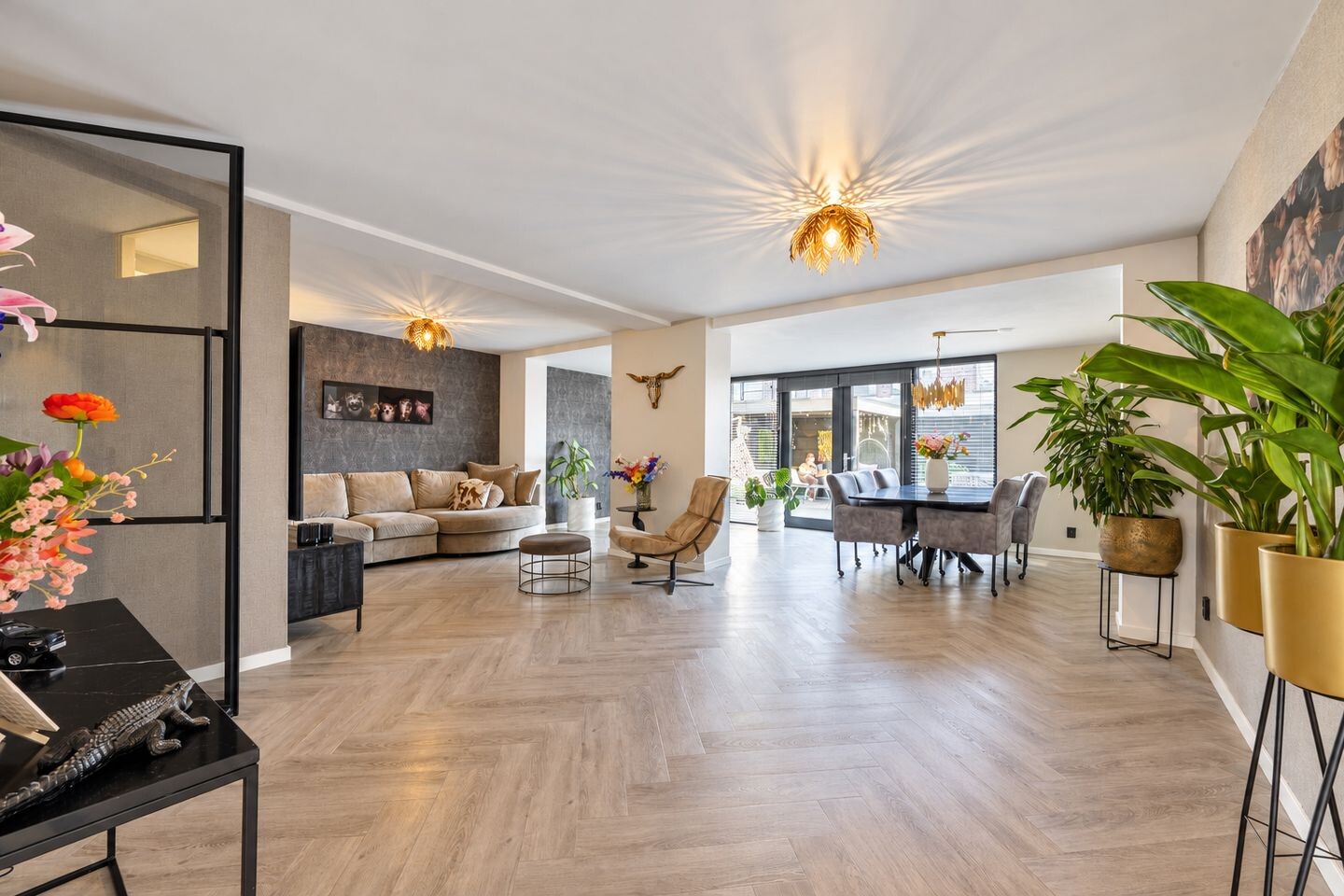 Hoekwoning te koop: Twaalf Apostelen 2, Tiel
