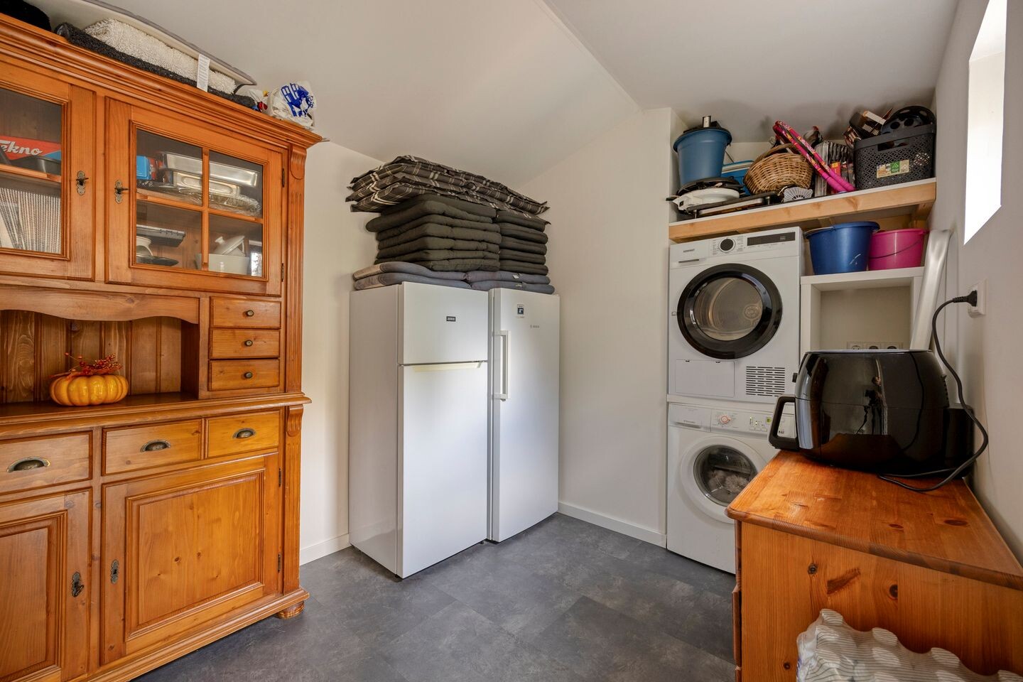 Twee-onder-één-kap te koop: Medelsestraat 80, Tiel