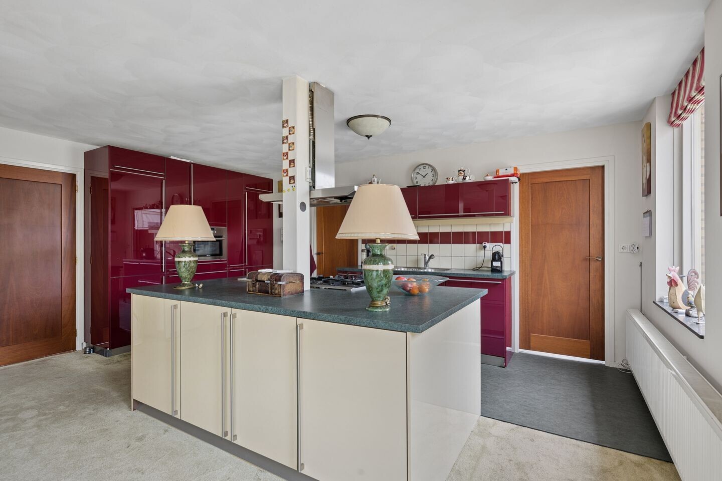 Vrijstaande woning te koop: Nieuwe Tielseweg 137, Tiel