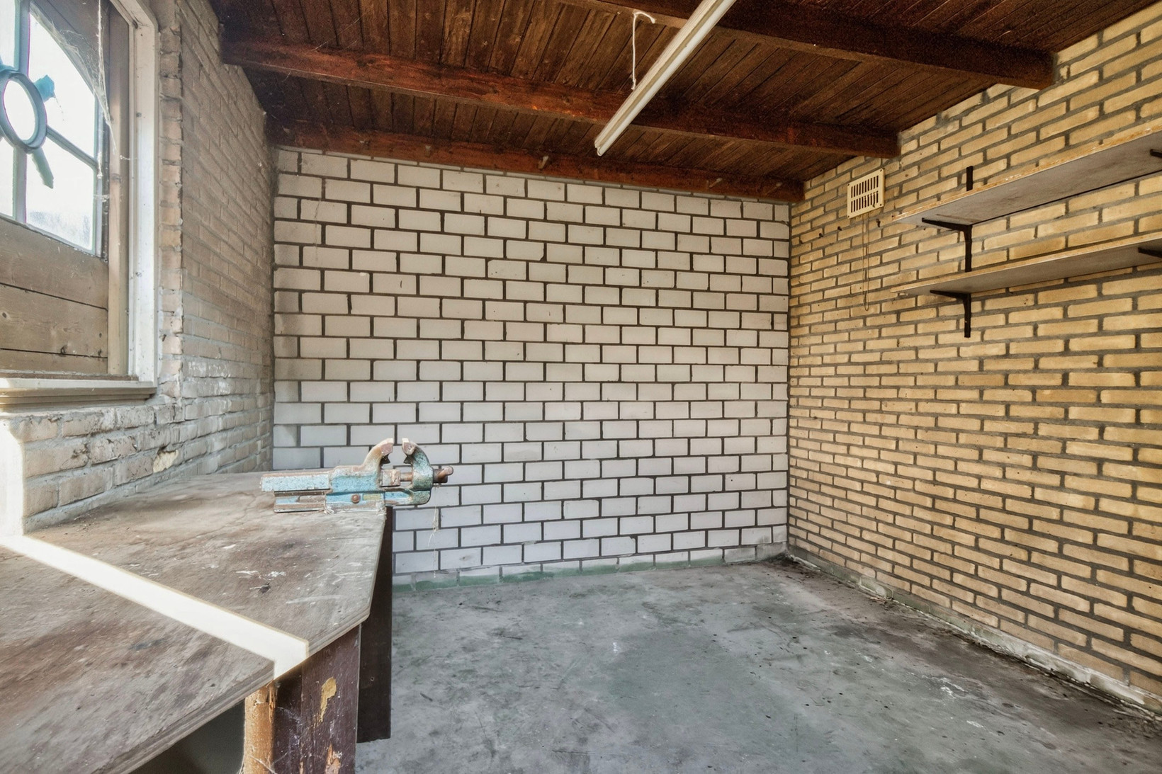 Tussenwoning te koop: Acquoylaan 15, Tiel