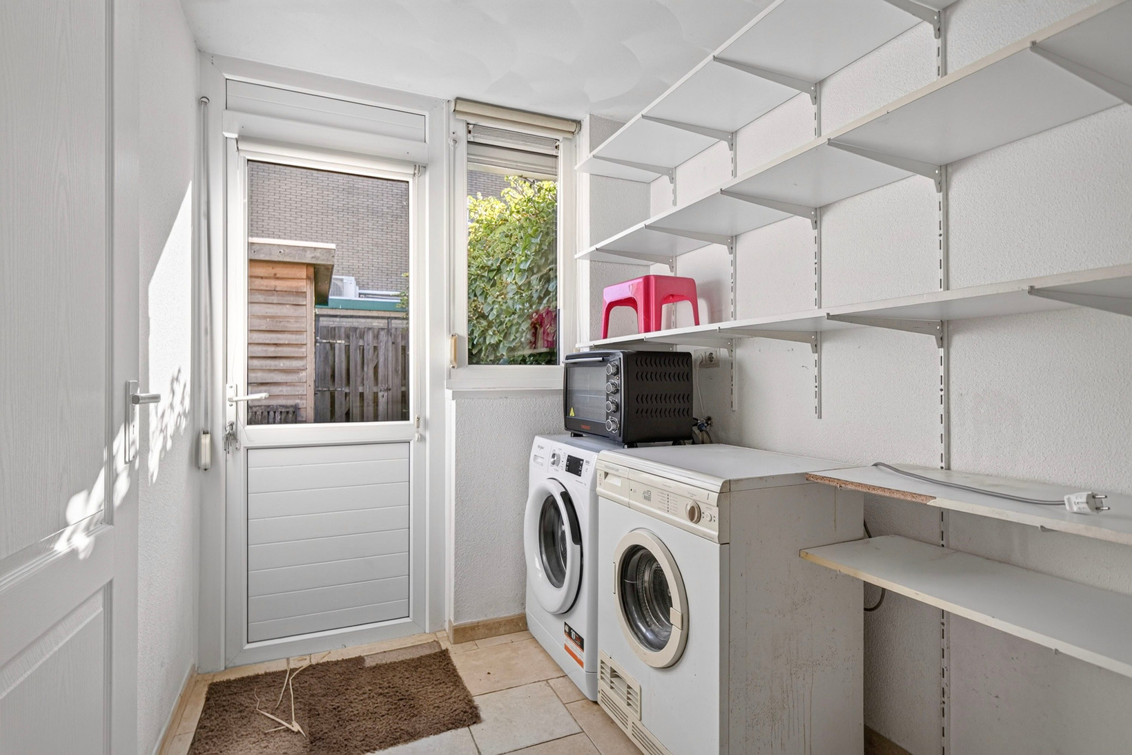Tussenwoning te koop: Acquoylaan 15, Tiel