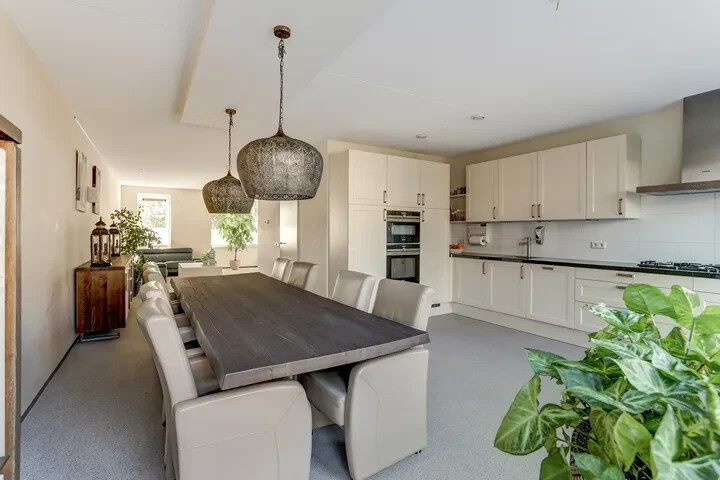 Tussenwoning te koop: Aardbeivlinder 125, Tiel
